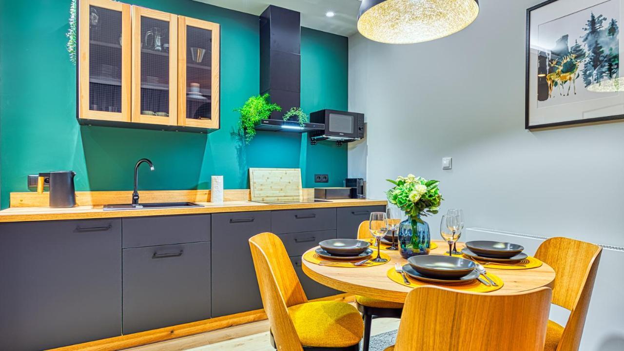 Apartamenty Vip Centrum - Wczasowa 17 By Royal Aparts Świeradów-Zdrój Εξωτερικό φωτογραφία